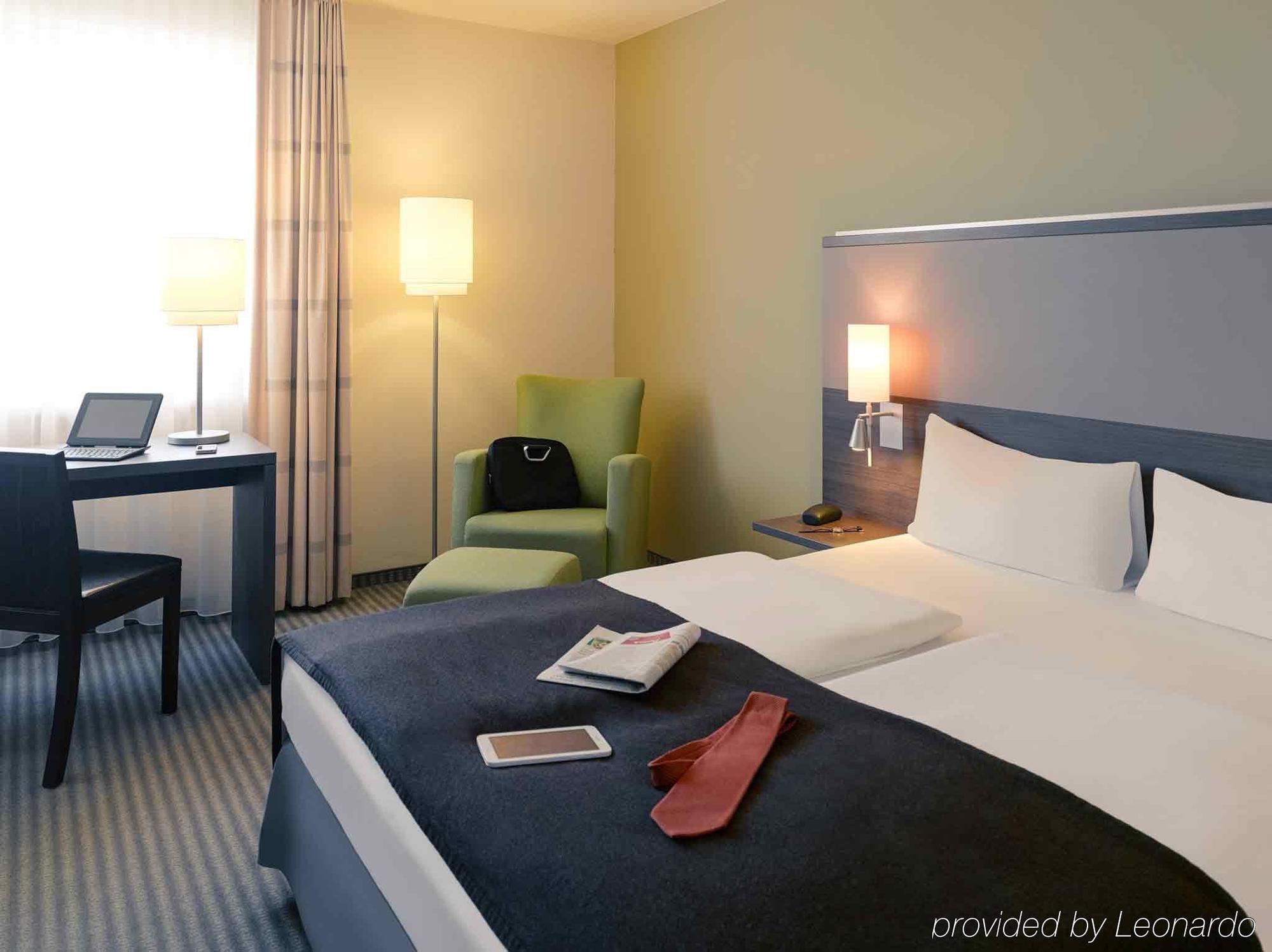 Mercure Airport Hotel Berlin Tegel Zewnętrze zdjęcie
