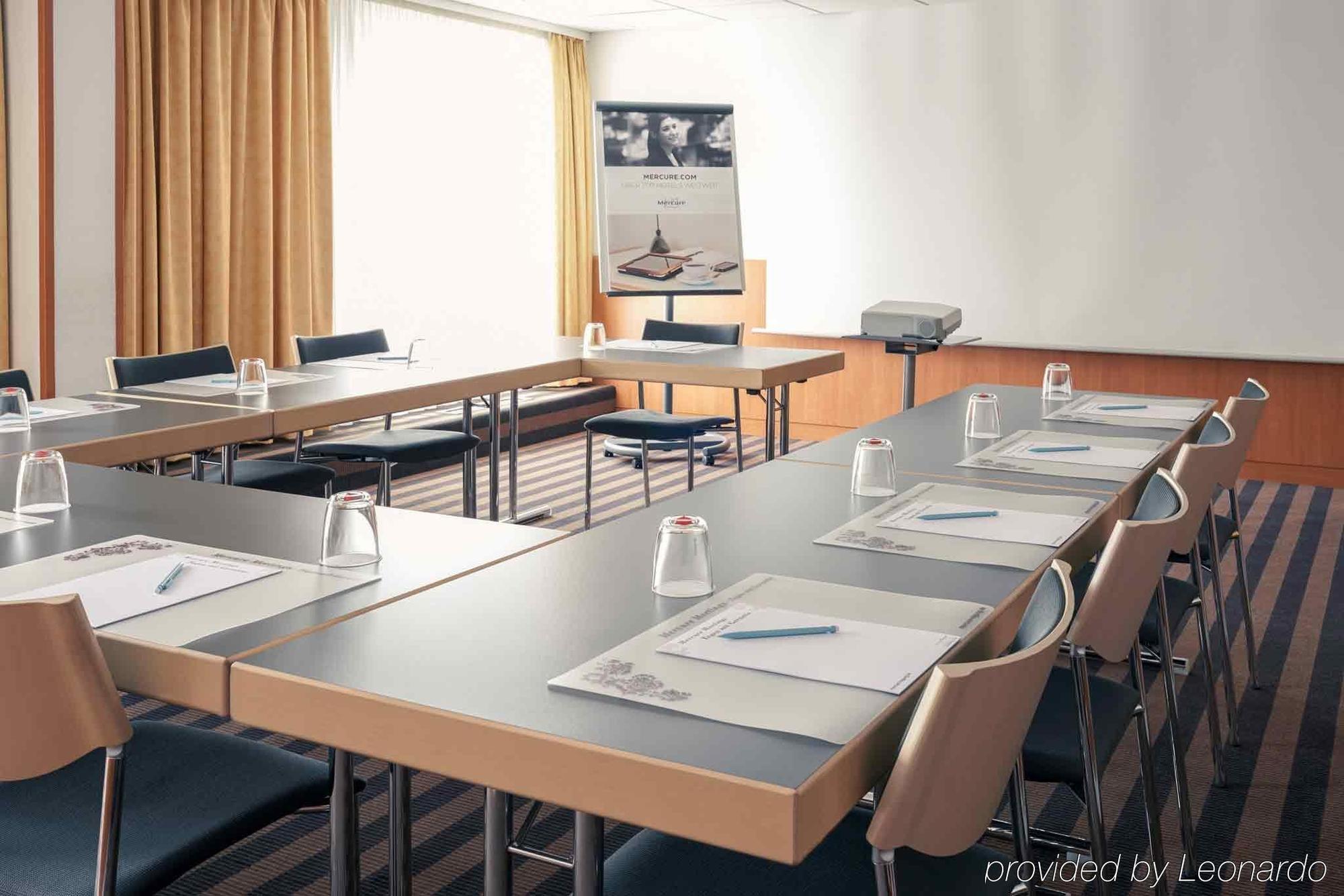 Mercure Airport Hotel Berlin Tegel Zewnętrze zdjęcie