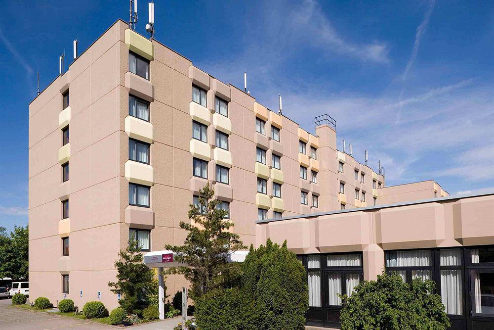 Mercure Airport Hotel Berlin Tegel Zewnętrze zdjęcie