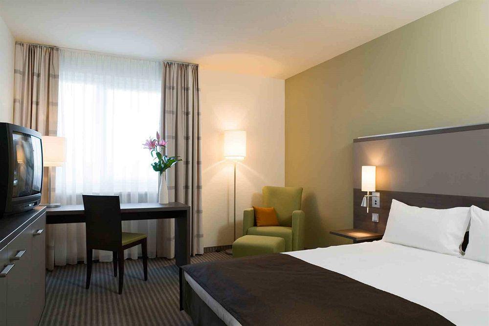 Mercure Airport Hotel Berlin Tegel Pokój zdjęcie
