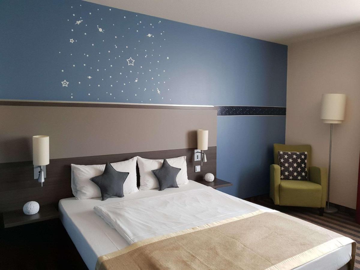 Mercure Airport Hotel Berlin Tegel Zewnętrze zdjęcie