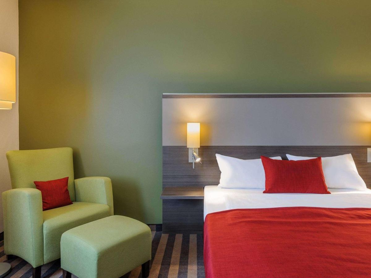 Mercure Airport Hotel Berlin Tegel Zewnętrze zdjęcie