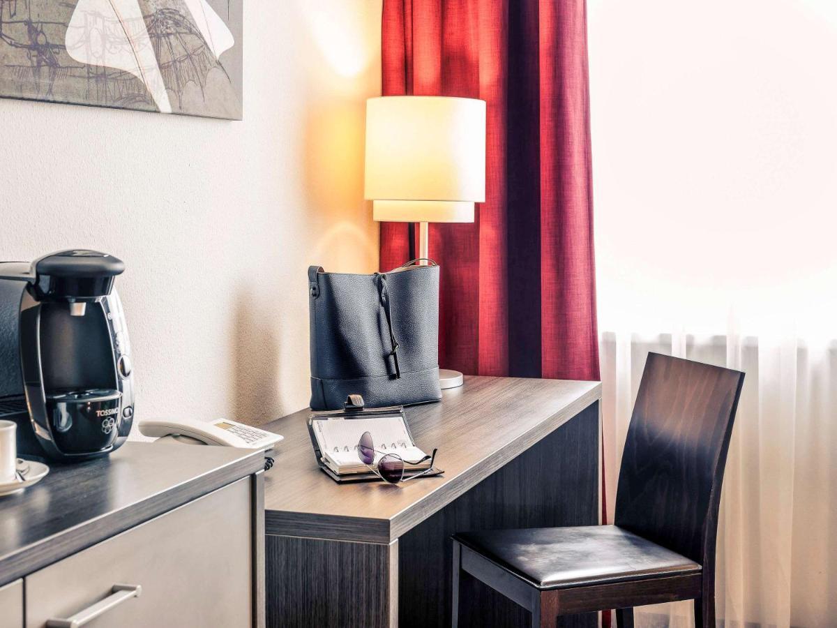 Mercure Airport Hotel Berlin Tegel Zewnętrze zdjęcie